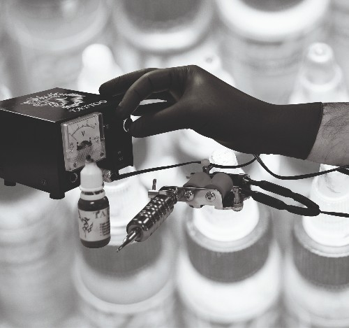 Intricate and precise handling is vital in any line of work Polyco Bodyguards GL897