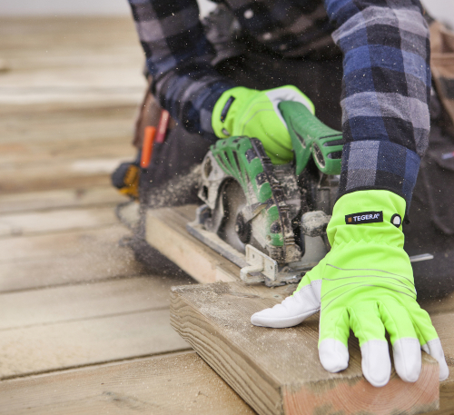 Ejendals Tegera Hi-Vis Work Gloves are a great way to alert colleagues and workmates to your presence Ejendals Tegera Hi-Vis Work Gloves