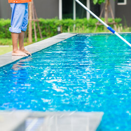 Pool Cleaning Gloves