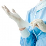 5 Reasons Why Nitrile Gloves Are Best for Medical Use