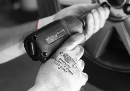 The Flexibility of the F Grip Gloves is Ideal for Gripping Tools