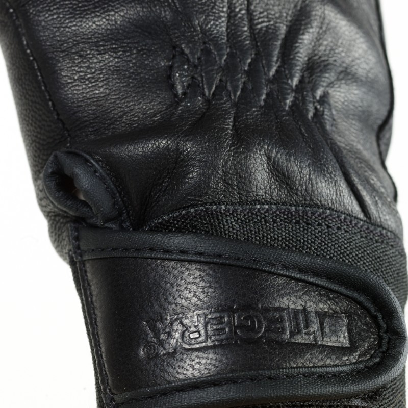 A hook and loop fastening prevents slippage and allows for greater customisation Hook and Loop fastening