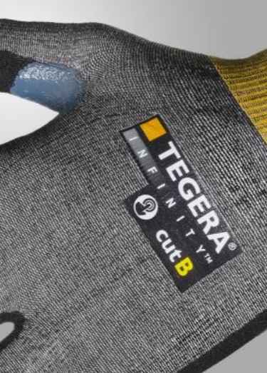 The fabric used to manufacture 8805R Gloves is premium and lightweight 18 gauge HPPE Nylon Premium lightweight 18 gauge fabric