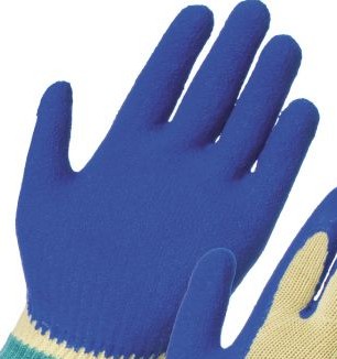 Extra grippy blue latex palms for superior handling Extra grippy blue latex palms for superior handling